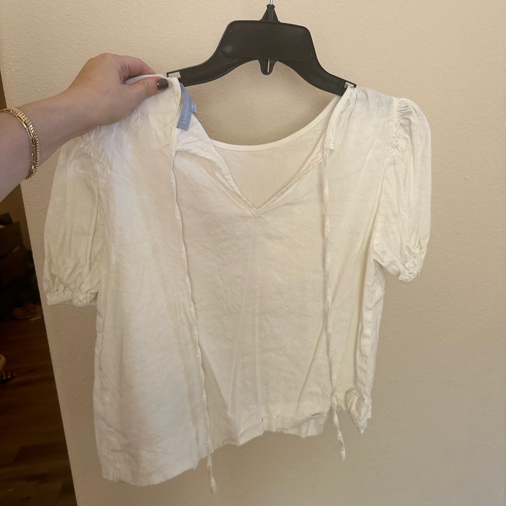 Cream Blouse - Picture 2 of 2
